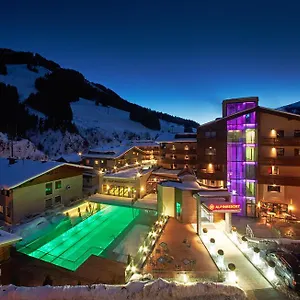 4* Hotel Alpinresort Valsaa - Sport &